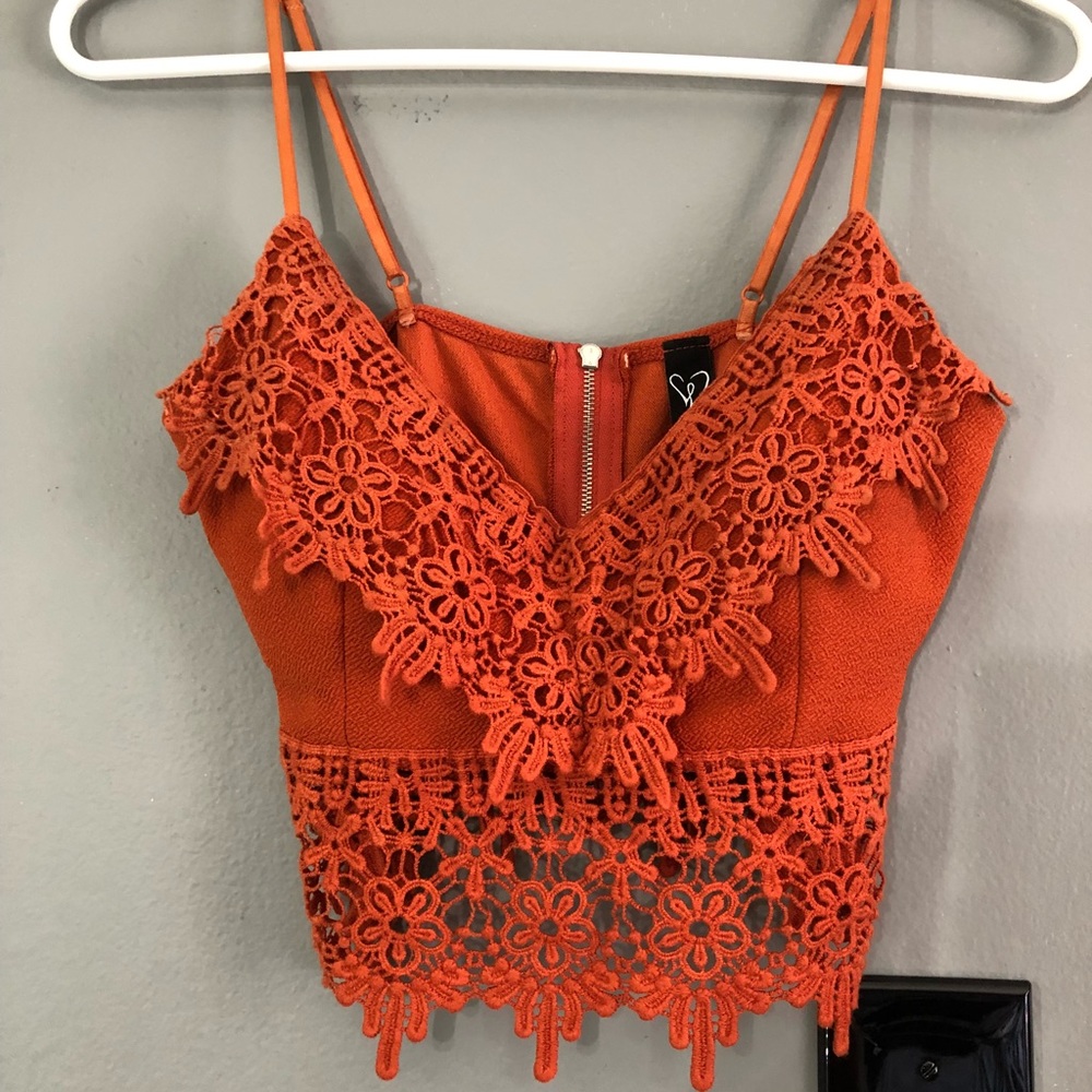 Tank crop top